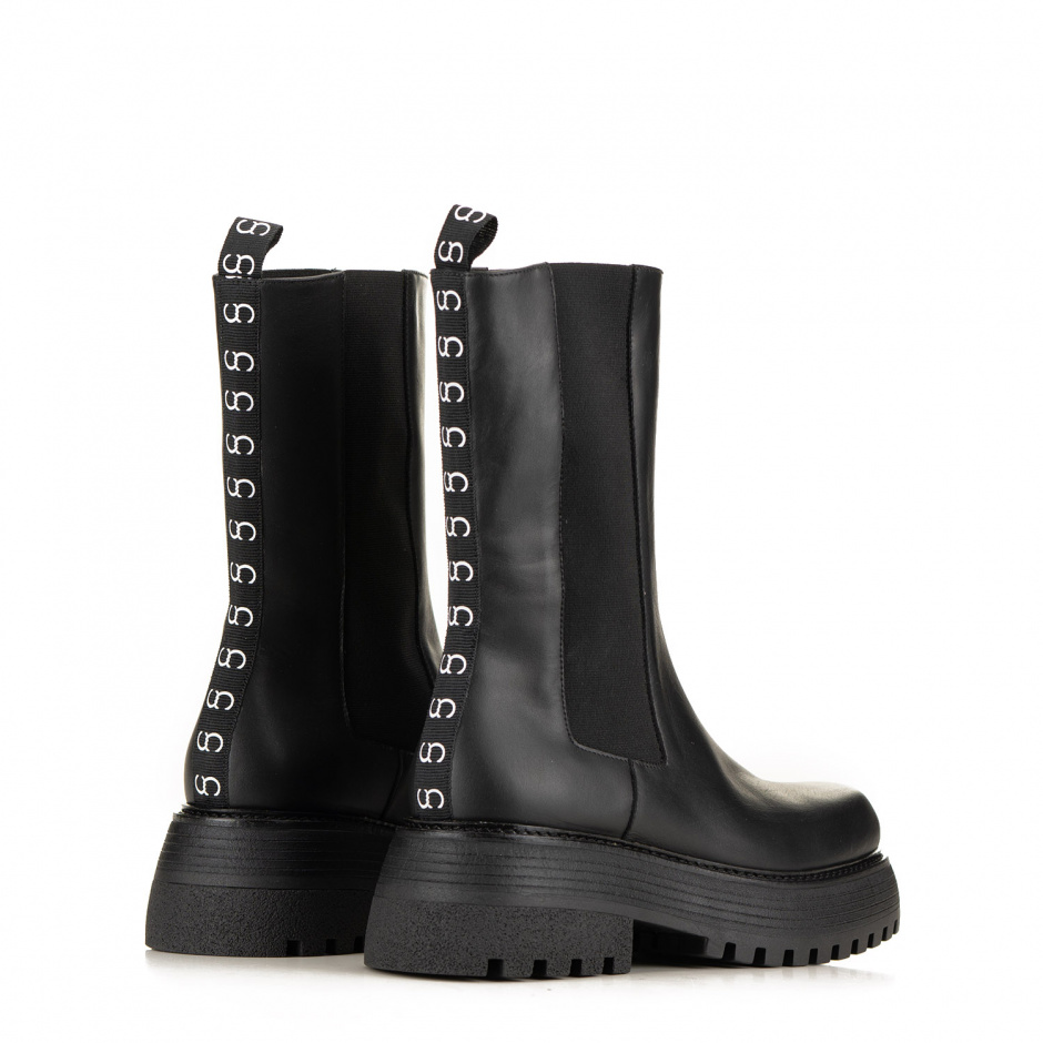 Cesare Casadei Women's Black Ankle Boots - look 4