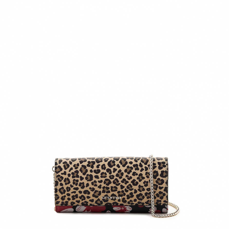Cromia Women's wallet with chain - look 1
