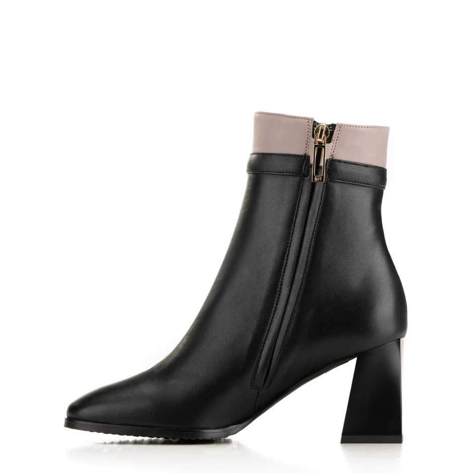 Marino Fabiani Women's Black Ankle Boots in Leather - look 3