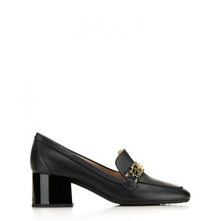 Baldinini Women's Leather Black Loafers - look 1