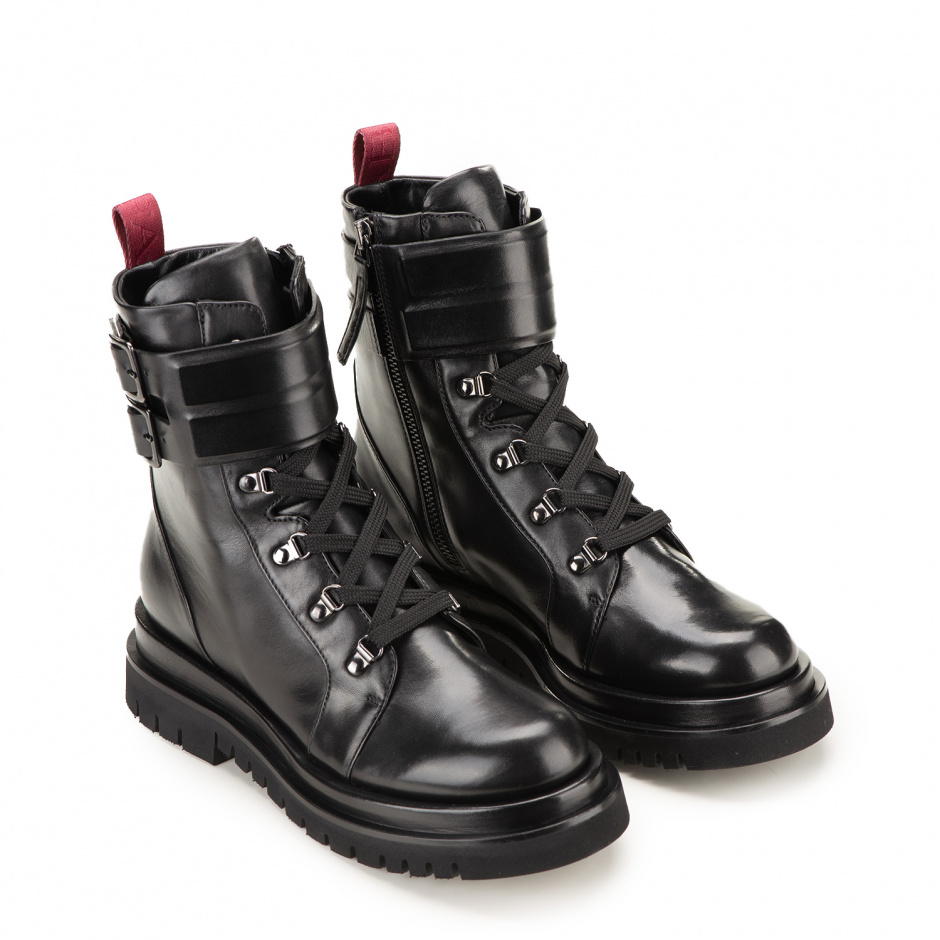 Fabi Ladies combat boots in leather - look 2