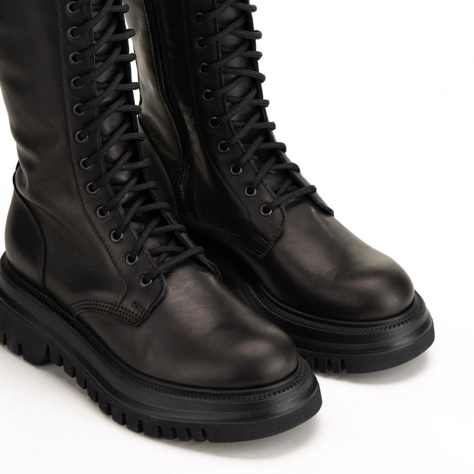 H`oro Nero Women's Lace Up Boots - look 4