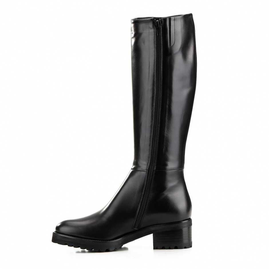 Le Pepe Women's Black Knee High Boots in Leather - look 3